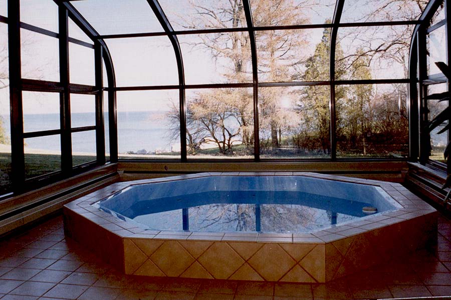 Revive Your Pool Enclosure: Repair and Refurbish for a Long-Lasting Structure